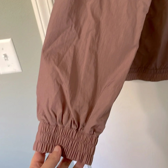 Vintage Columbia Women’s Windbreaker Jacket Lilac Purple Size Large - Picture 5 of 8